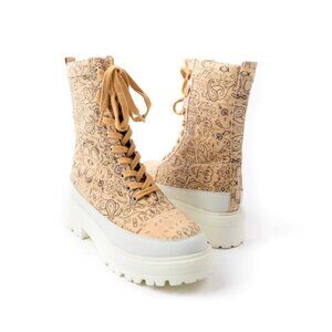NWOT Free People jacquard print canvas lug sole lace-up "hiker" boots